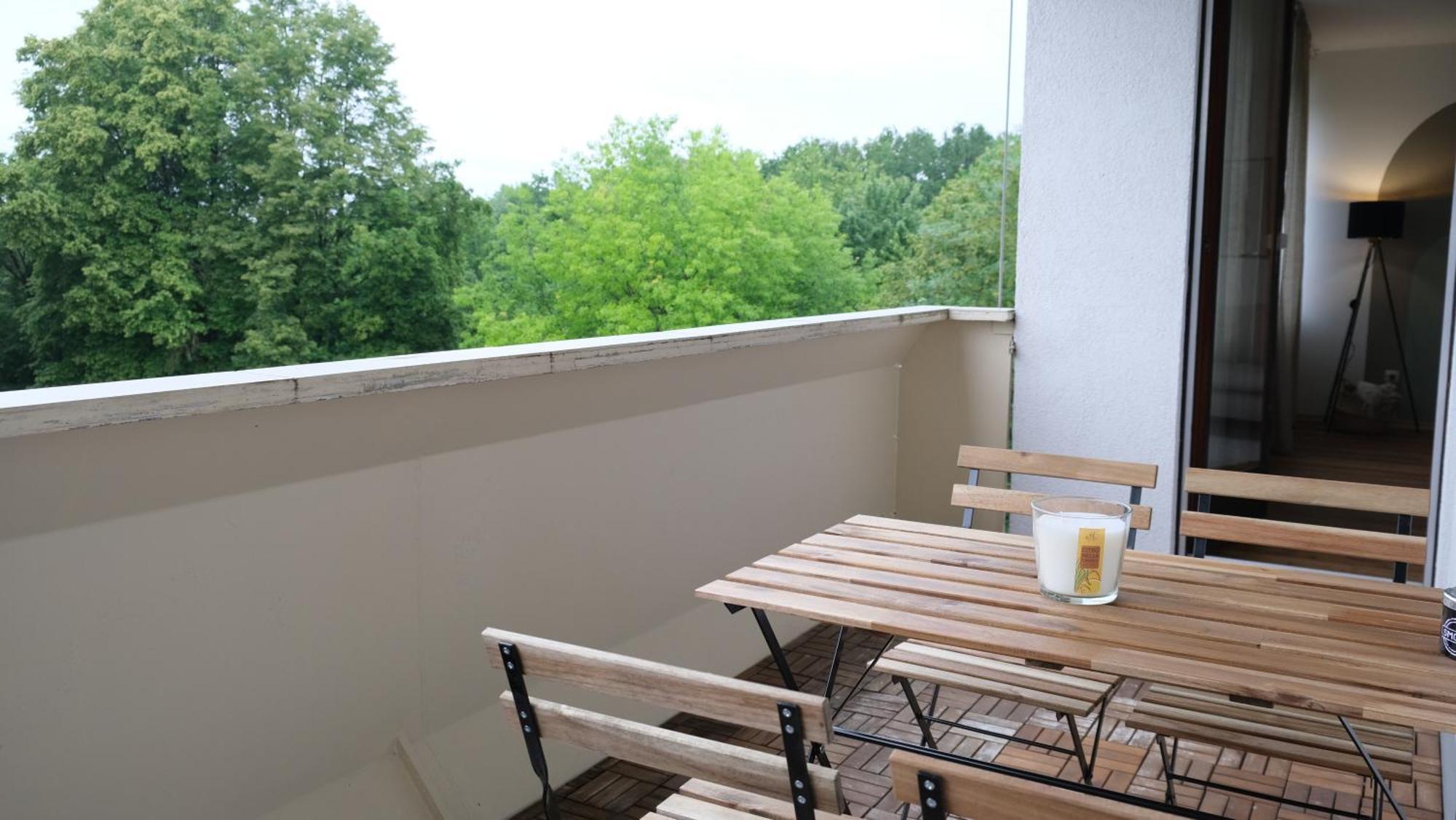 Casa Luxe - 120Qm - Zentral - Familienfreundlich - Parkplatz - 5Km Zum Legoland Apartment Guenzburg Exterior photo